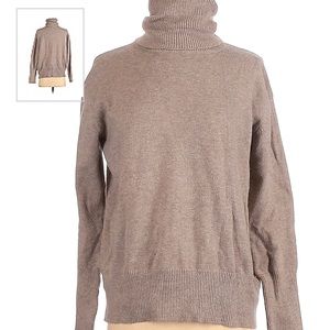 Lulus size XS Tan Turtle Neck
